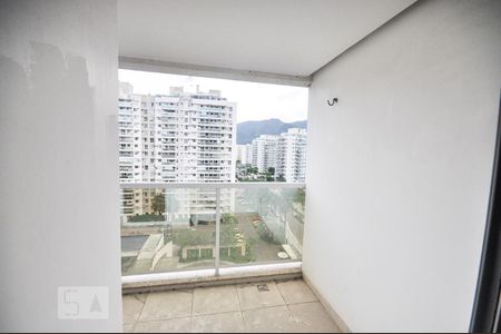 Apartamento para alugar com 70m², 2 quartos e 2 vagasCozinha e Área de Serviço
