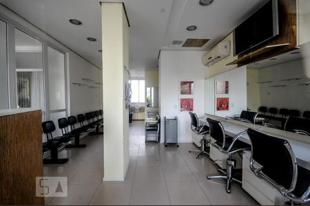 Apartamento para alugar com 70m², 2 quartos e 2 vagasSalão de Beleza