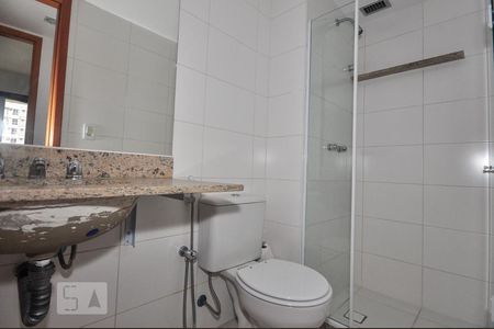 Apartamento para alugar com 70m², 2 quartos e 2 vagasBanheiro Social
