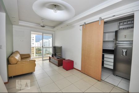 Sala de apartamento para alugar com 2 quartos, 70m² em Jacarepaguá, Rio de Janeiro