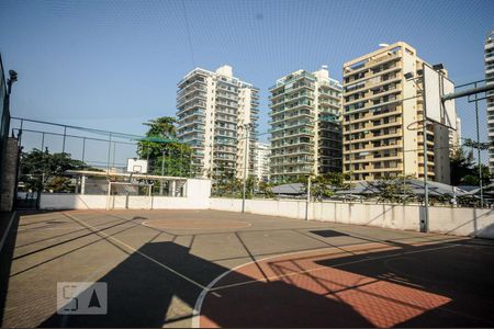 Apartamento para alugar com 70m², 2 quartos e 2 vagasQuadra Esportiva