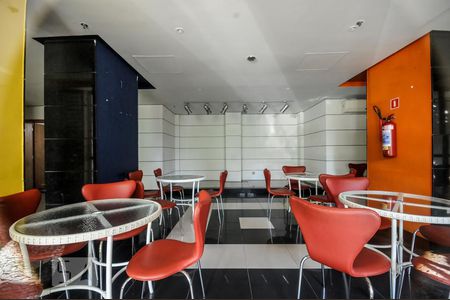 Apartamento para alugar com 70m², 2 quartos e 2 vagasLanchonete