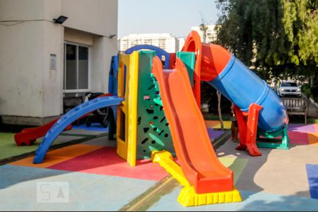 Apartamento para alugar com 70m², 2 quartos e 2 vagasParquinho