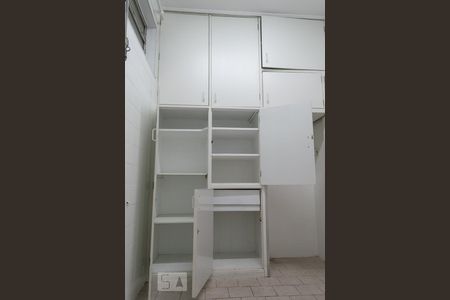 Apartamento à venda com 57m², 1 quarto e sem vagaCozinha