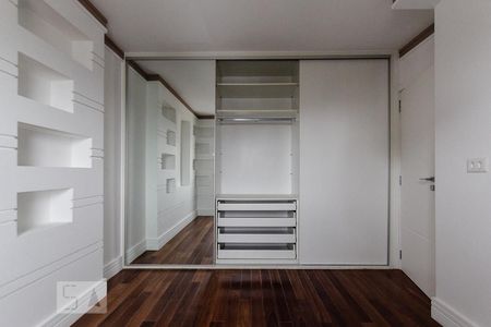 Apartamento à venda com 600m², 4 quartos e 3 vagasquarto 02