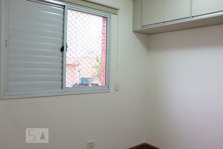Apartamento à venda com 89m², 3 quartos e 2 vagasQuarto 2