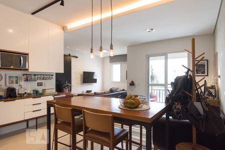 Cozinha de apartamento à venda com 2 quartos, 71m² em Barra Funda, São Paulo