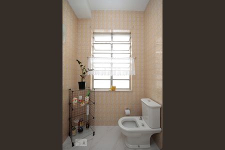 Banheiro de apartamento para alugar com 2 quartos, 130m² em Bela Vista, São Paulo