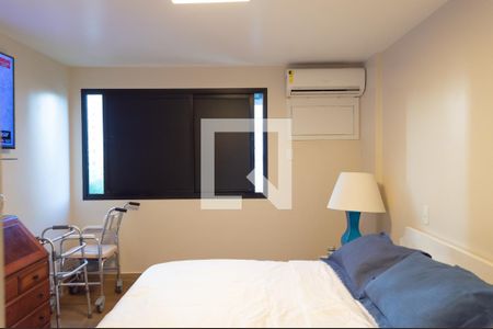 Apartamento à venda com 132m², 3 quartos e 3 vagasQuarto 3 - Suíte