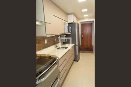 Apartamento à venda com 132m², 3 quartos e 3 vagasCozinha