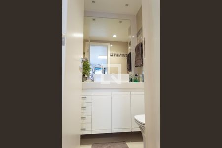 Apartamento à venda com 132m², 3 quartos e 3 vagasBanheiro da Suíte 3