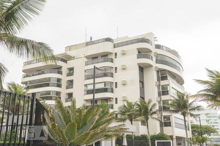Fachada de apartamento à venda com 3 quartos, 132m² em Barra da Tijuca, Rio de Janeiro
