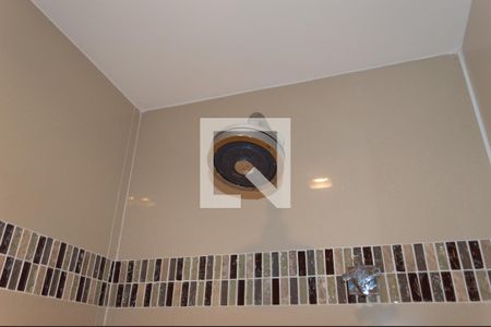 Apartamento à venda com 132m², 3 quartos e 3 vagasBanheiro da Suíte 3 detalhe