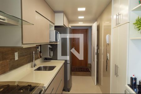 Apartamento à venda com 132m², 3 quartos e 3 vagasCozinha