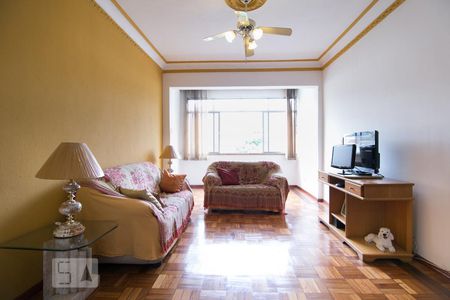 Sala de estar de apartamento à venda com 3 quartos, 100m² em Vila Isabel, Rio de Janeiro