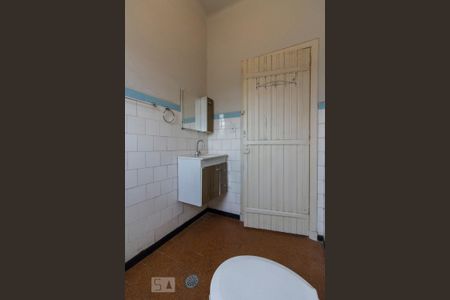 Casa para alugar com 120m², 2 quartos e 1 vagaBanheiro Social 
