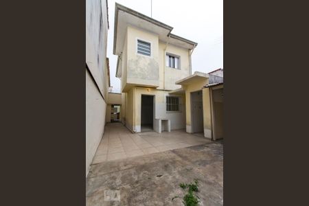 Casa para alugar com 120m², 2 quartos e 1 vagaFachada 