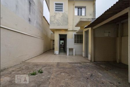 Quintal dos Fundos  de casa à venda com 2 quartos, 120m² em Vila Moreira, São Paulo