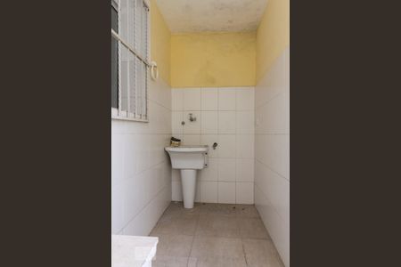 Area de Serviço  de casa à venda com 2 quartos, 120m² em Vila Moreira, São Paulo