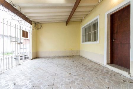 Casa para alugar com 120m², 2 quartos e 1 vagaFachada da Frente e Garagem 