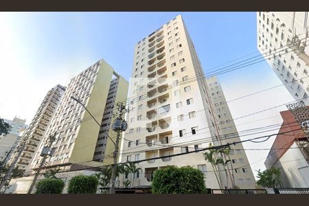 Apartamento à venda com 98m², 3 quartos e 2 vagas Apartamento à venda com 98m², 3 quartos e 2 vagasFachada