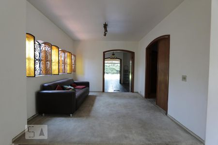 Sala de casa para alugar com 4 quartos, 330m² em Morumbi, São Paulo