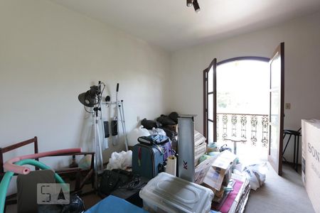 Casa para alugar com 330m², 4 quartos e 6 vagasSuite  2