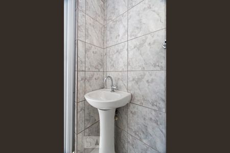 Banheiro social de apartamento para alugar com 1 quarto, 26m² em Jabaquara, São Paulo