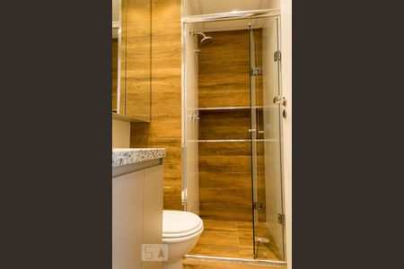 Banheiro de kitnet/studio para alugar com 1 quarto, 33m² em Vila Mariana, São Paulo