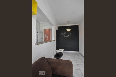 Sala de apartamento para alugar com 2 quartos, 50m² em Jardim Los Angeles, São Paulo