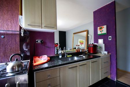 Apartamento à venda com 68m², 2 quartos e 2 vagasCozinha