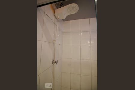 Apartamento à venda com 68m², 2 quartos e 2 vagasChuveiro