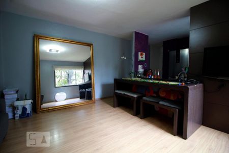 Apartamento à venda com 68m², 2 quartos e 2 vagasSala