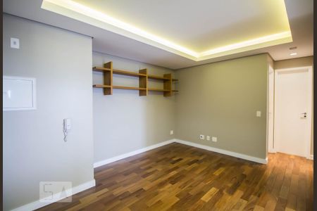 Sala de apartamento para alugar com 2 quartos, 67m² em Pinheiros, São Paulo