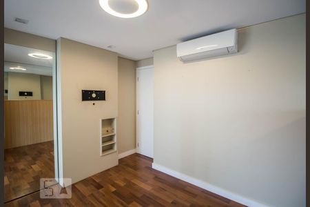 Quarto suíte de apartamento para alugar com 2 quartos, 67m² em Pinheiros, São Paulo