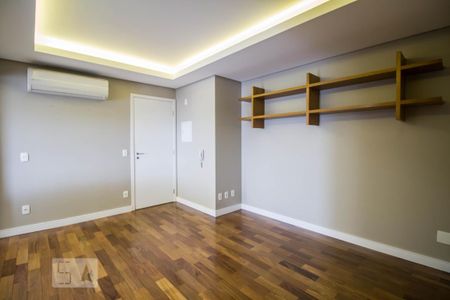 Sala de apartamento para alugar com 2 quartos, 67m² em Pinheiros, São Paulo