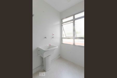 Apartamento para alugar com 75m², 2 quartos e sem vagaLavanderia