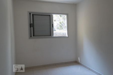 Quarto 1 de apartamento para alugar com 2 quartos, 60m² em Vila Moraes, São Paulo