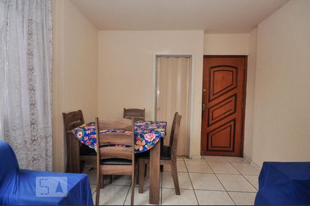 Sala de apartamento para alugar com 3 quartos, 70m² em Jacarepaguá, Rio de Janeiro