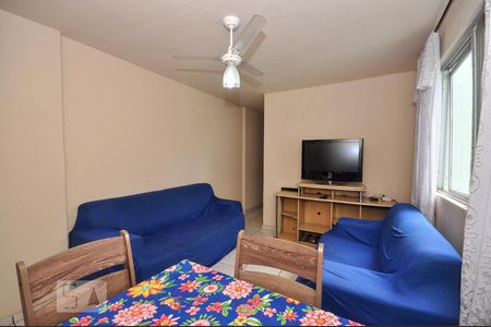 Sala de apartamento para alugar com 3 quartos, 70m² em Jacarepaguá, Rio de Janeiro