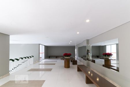 Apartamento à venda com 107m², 3 quartos e 2 vagas Apartamento à venda com 107m², 3 quartos e 2 vagasHall