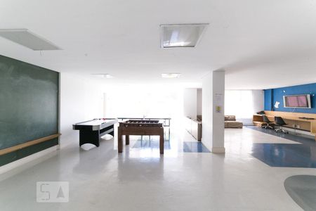 Apartamento à venda com 107m², 3 quartos e 2 vagas Apartamento à venda com 107m², 3 quartos e 2 vagasSala de Jogos