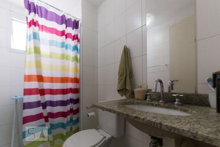 Apartamento à venda com 107m², 3 quartos e 2 vagas Apartamento à venda com 107m², 3 quartos e 2 vagasBanheiro