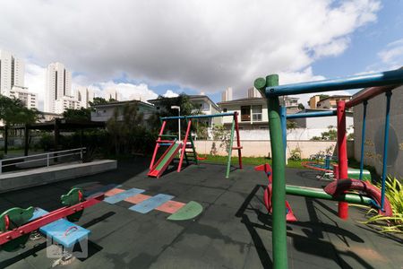 Apartamento à venda com 107m², 3 quartos e 2 vagas Apartamento à venda com 107m², 3 quartos e 2 vagasPlayground