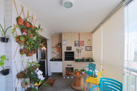 Apartamento à venda com 107m², 3 quartos e 2 vagas Apartamento à venda com 107m², 3 quartos e 2 vagasVaranda