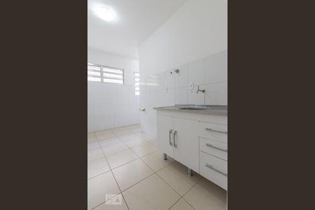 Cozinha de apartamento para alugar com 2 quartos, 69m² em Água Branca, São Paulo