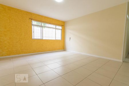Sala de apartamento para alugar com 2 quartos, 69m² em Água Branca, São Paulo