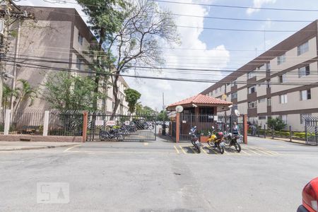 Apartamento para alugar com 69m², 2 quartos e 1 vagaFachada