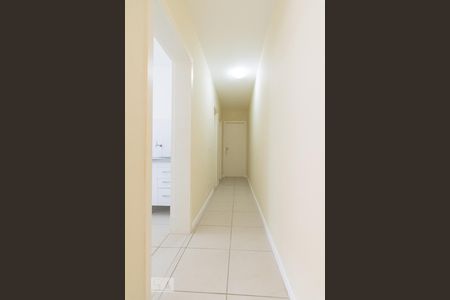 Corredor de apartamento para alugar com 2 quartos, 69m² em Água Branca, São Paulo