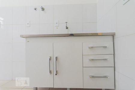 Cozinha de apartamento para alugar com 2 quartos, 69m² em Água Branca, São Paulo